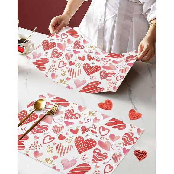 Valentines Placemats Heart Pink Red Valentines Day Place Mats for Dining Room Watercolor Romantic Love Heart Washable Table Mats for Kitchen Dining Decorations Set of 6