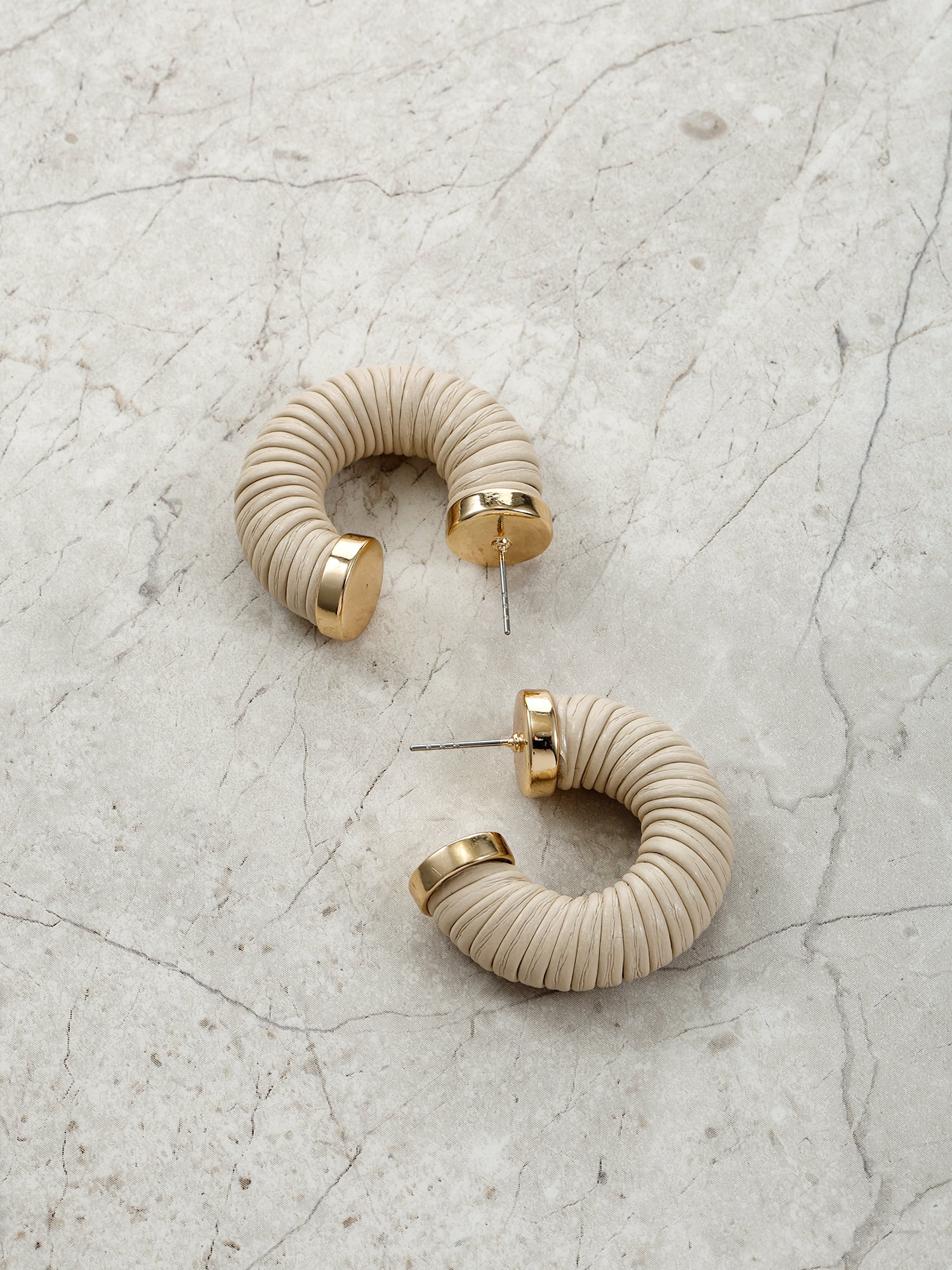 Time and Tru Goldtone and Tan Hoop Earring, 1 Pair