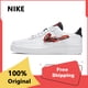 thumbnail image 2 of Zapatillas deportivas retro informales Air Force 1 Low "Carabiner Swoosh" blancas y rojas para hombre y mujer DH7579-100, 2 of 4