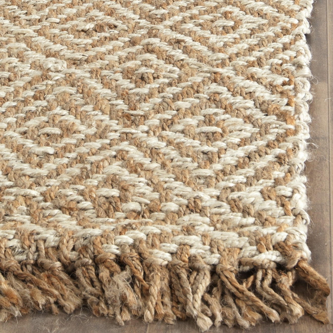 SAFAVIEH Natural Fiber Roland Braided Jute Runner Rug, Natural/Ivory, 2'6" x 6'