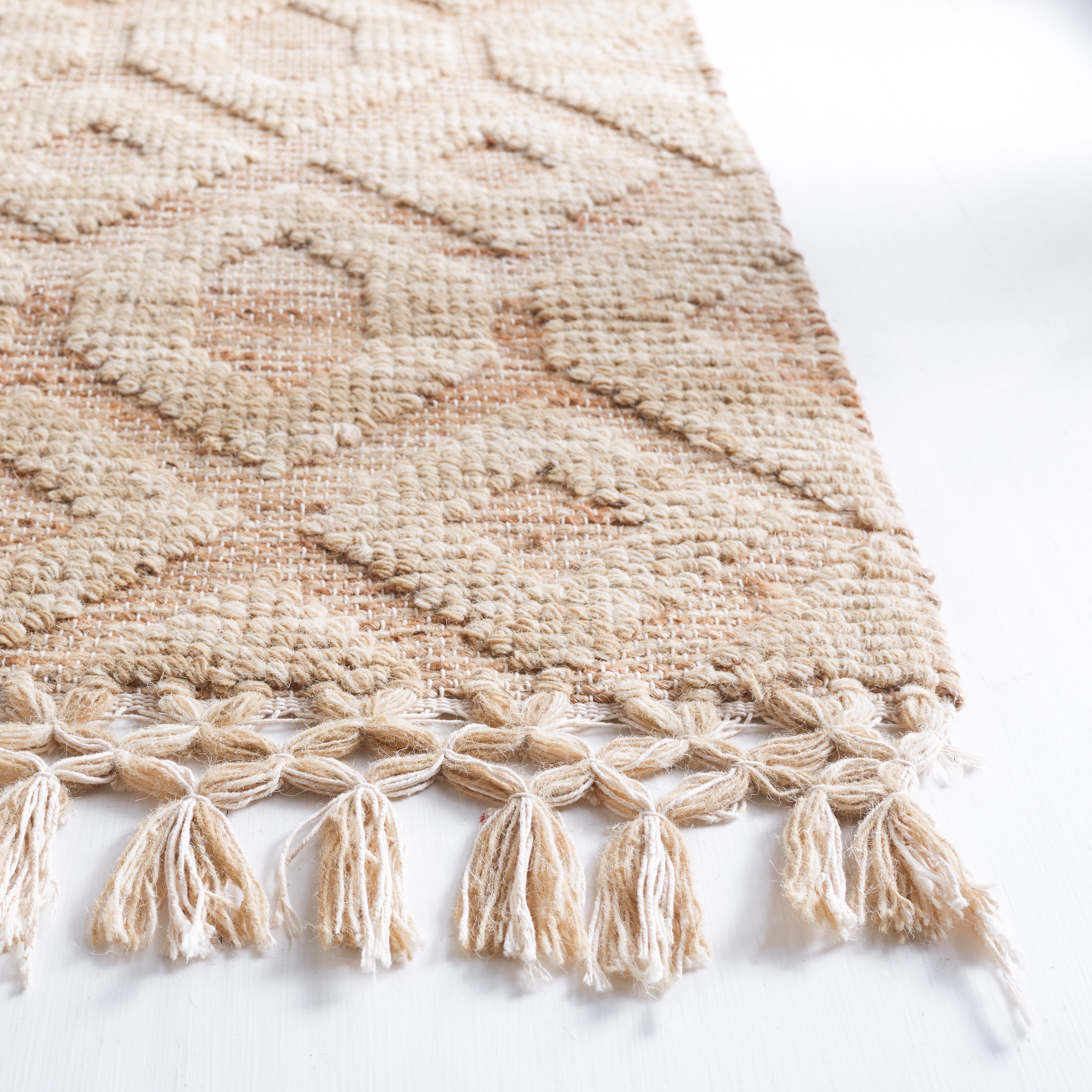 SAFAVIEH Natural Fiber Erksine Geometric Runner Rug, Natural/Beige, 2'3" x 8'