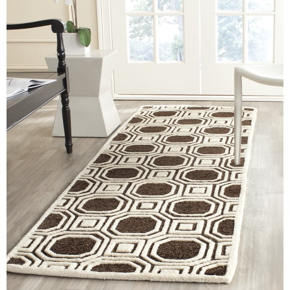 Safavieh Precious Normina Geometric Runner Rug, Charcoal, 2'6" x 8'