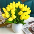 thumbnail image 2 of Ramo de flores de tulipanes artificiales + para boda, oficina, fiesta, decoración del hogar oso de fresa Electrónica, 2 of 4