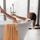 thumbnail image 3 of Toalla de baño de algodón grueso para adultos, toallas grandes absorbentes suaves de 140x70 cm para hombres y mujeres, paquete de 2 toallitas de secado rápido de gran tamaño para el hogar, el, 3 of 5