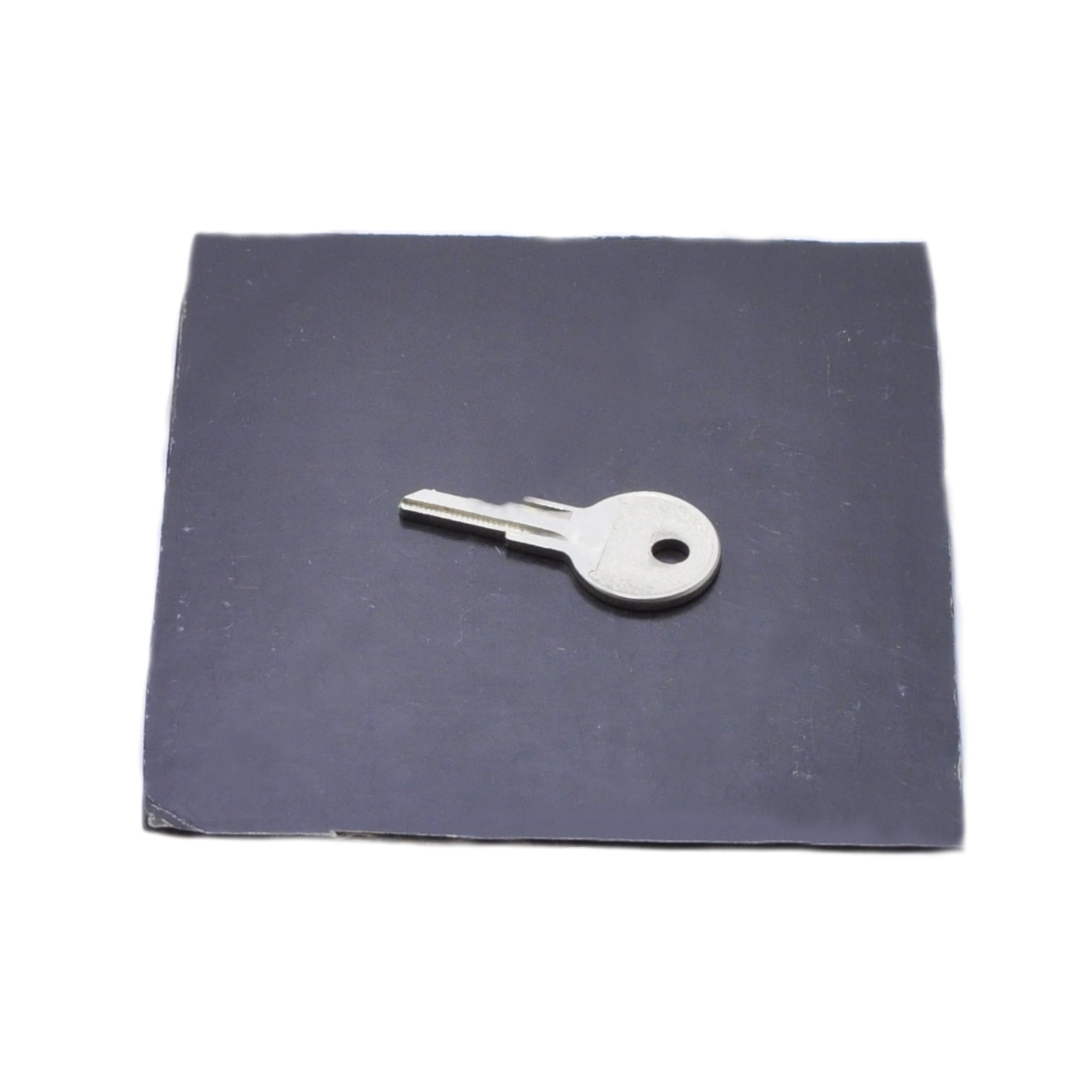 Johnson Evinrude OMC New OEM Ignition Key, 0501814