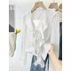 thumbnail image 3 of Blusa Femenina Con Cuello V, Volantes Y Plisado En Blanco, 3 of 30