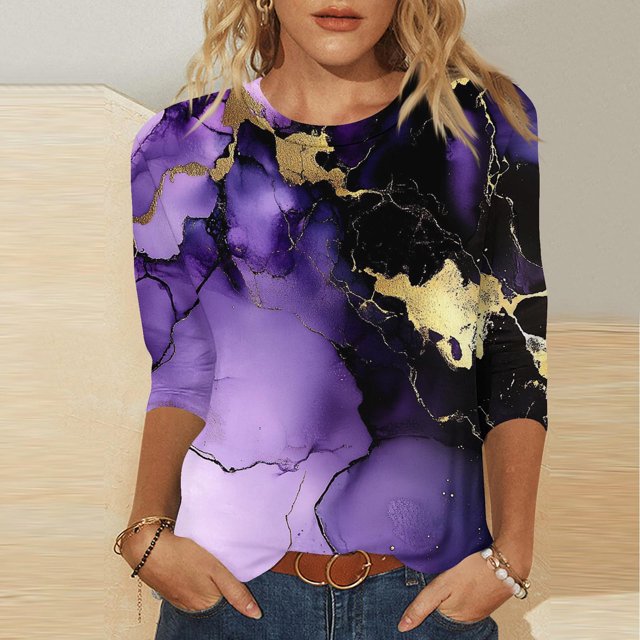 UPPADA Blouses pour Femmes Grande Taille à Manches 3/4, T-Shirts à Imprimé Floral Teintable, Chemises Décontractées Tendance à Col Rond, Chandails Confortables à Enfiler, Hauts Blouses Mignons d'Été pour Femmes, Hauts à Manches 3/4 en Liquidation
