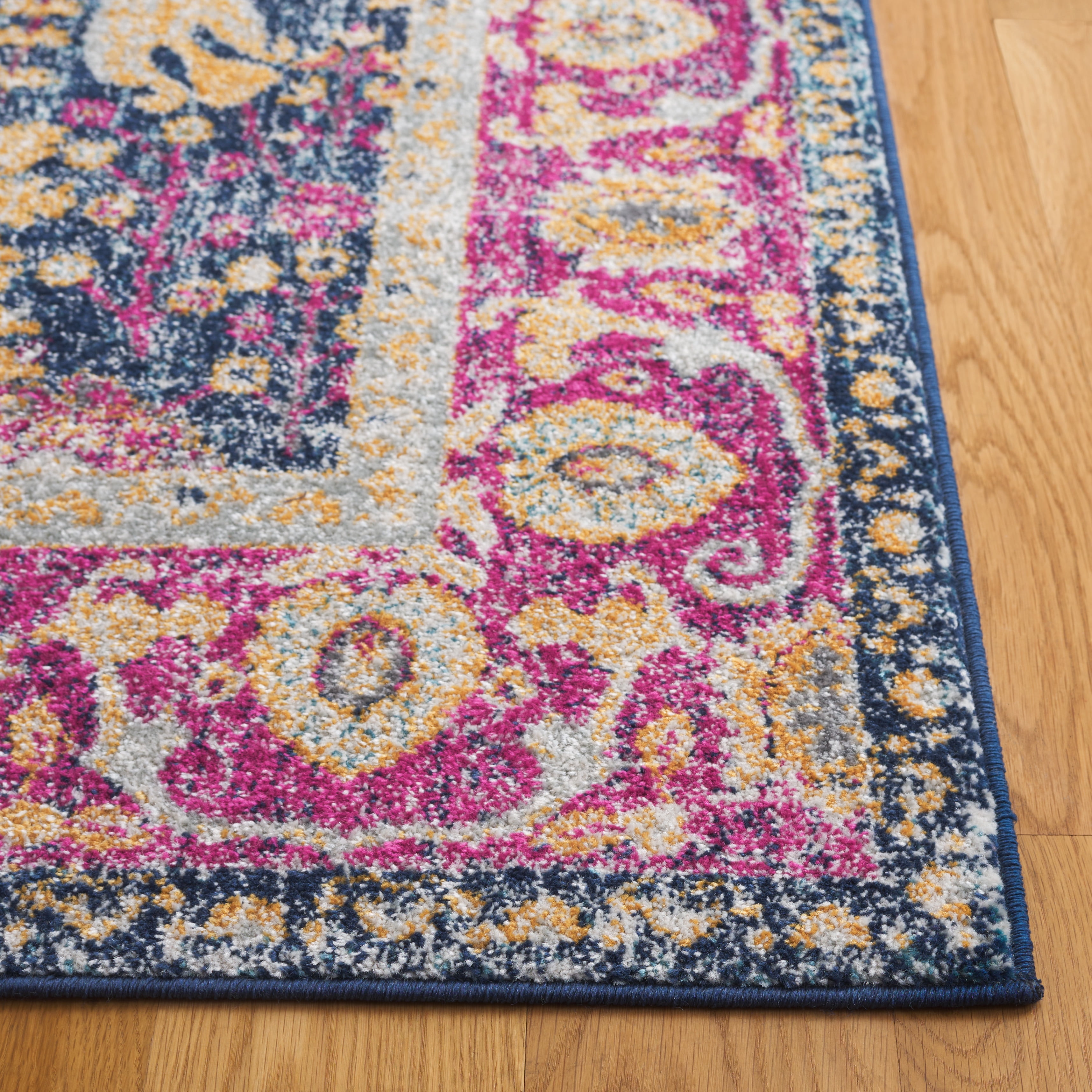 Safavieh Granada Blair Oriental Area Rug, Blue/Fuchsia, 5'1" x 7'6"