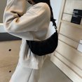 thumbnail image 4 of Bolso de estilo retro para mujer, tipo croissant, versátil, tipo dumpling, bandolera de hombro, informal, 2025, 4 of 5