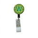 Carolines Treasures CJ1059-WBR Lettre W Chevron Vert & Or Rétractable Badge Bobine – image 1 sur 2