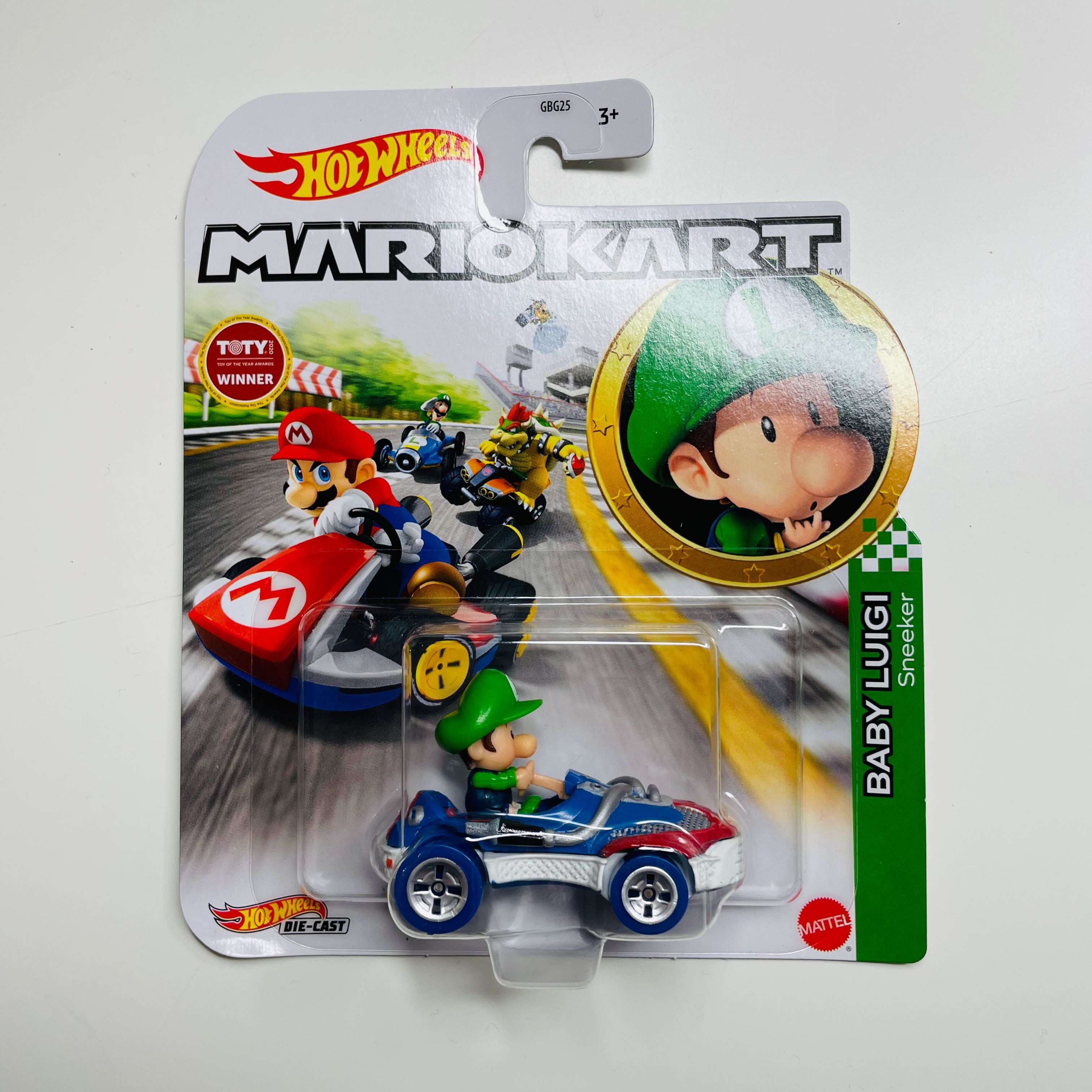 Hot Wheels Mario Kart Baby Luigi Sneeker Die-Cast Vehicle for Ages 3+ -  