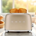 thumbnail image 2 of SMEG tostador retro de 2 rebanadas (champaña mate), 2 of 5