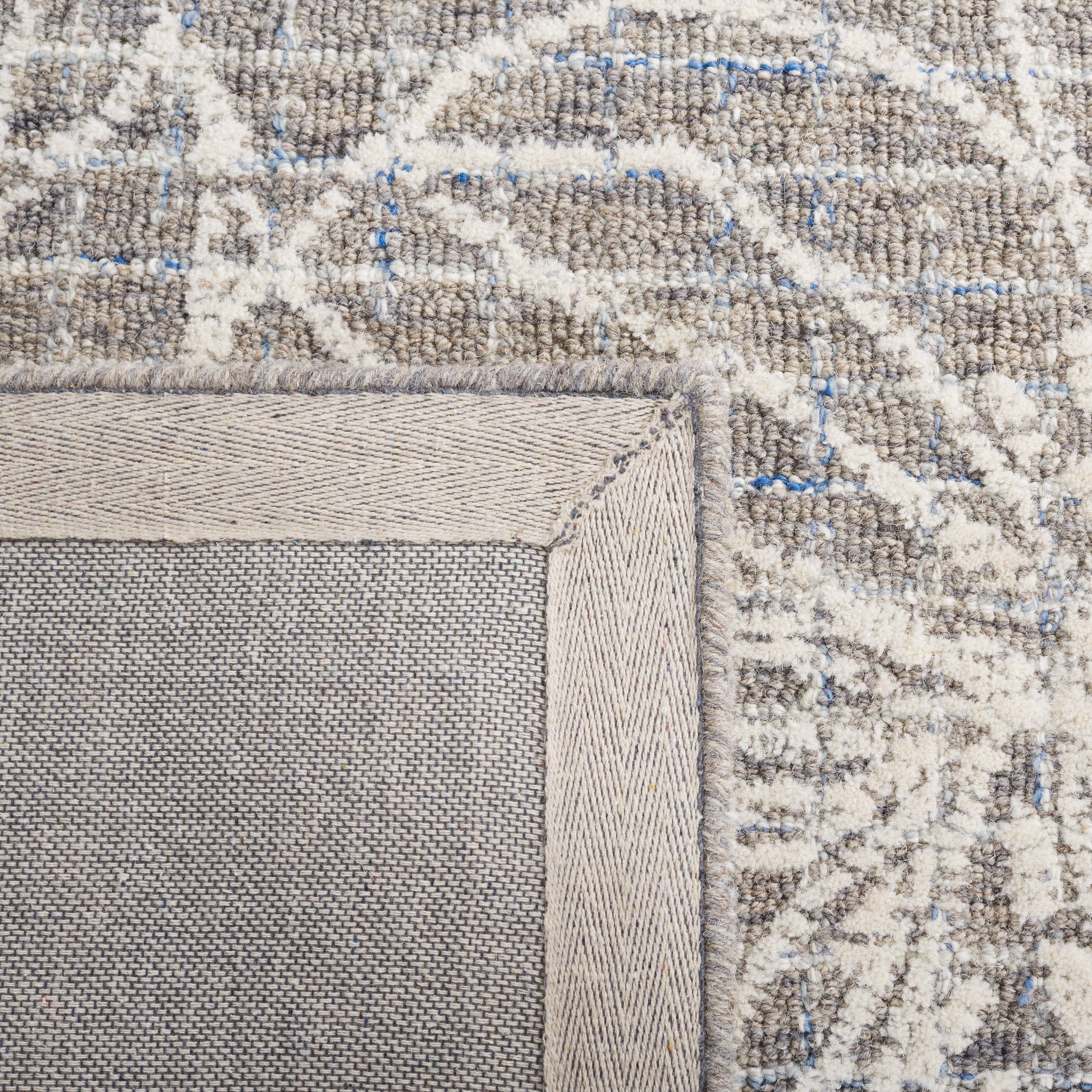 SAFAVIEH Metro Devona Floral Area Rug, Beige/Ivory, 3' x 5'