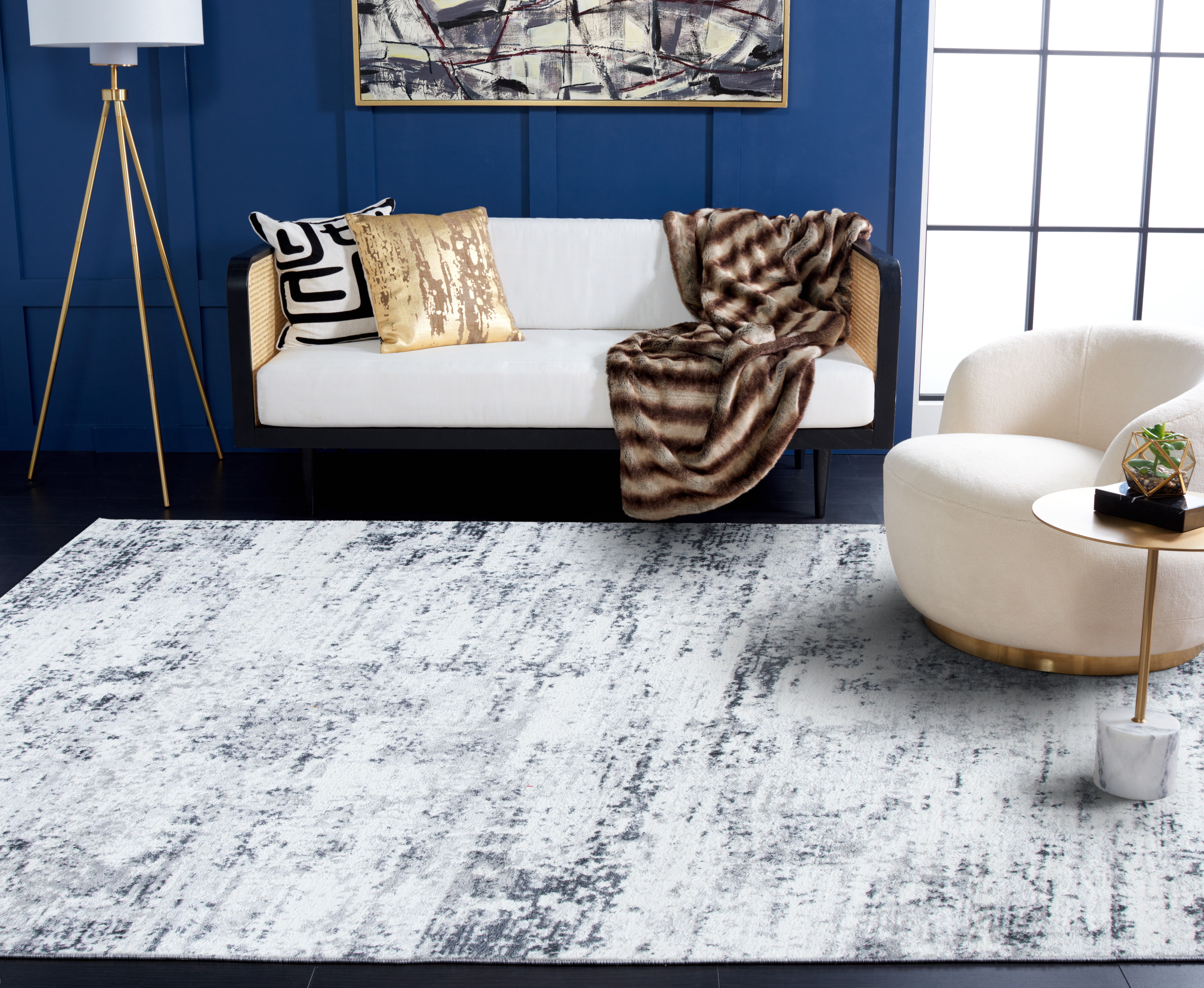 Safavieh Amelia Ian Abstract Area Rug, Ivory/Gray, 10' x 10' Square