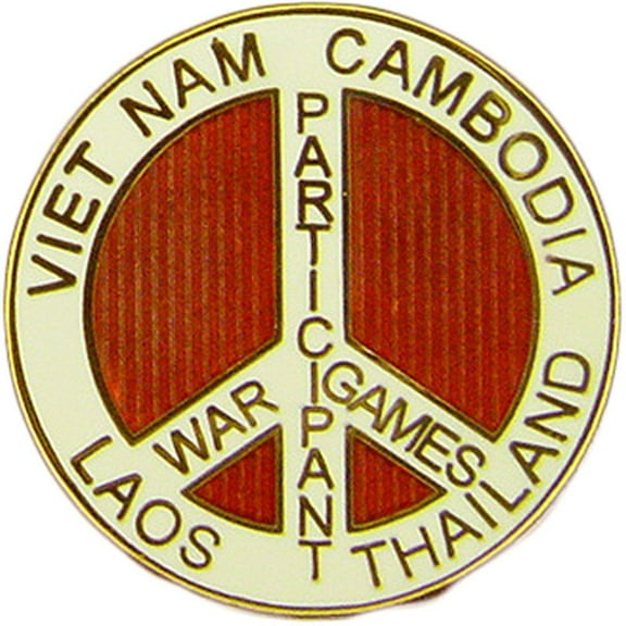 Eagle Emblems P14676 Pin - Vietnam, War Game, SE Asia - White - 1 in.