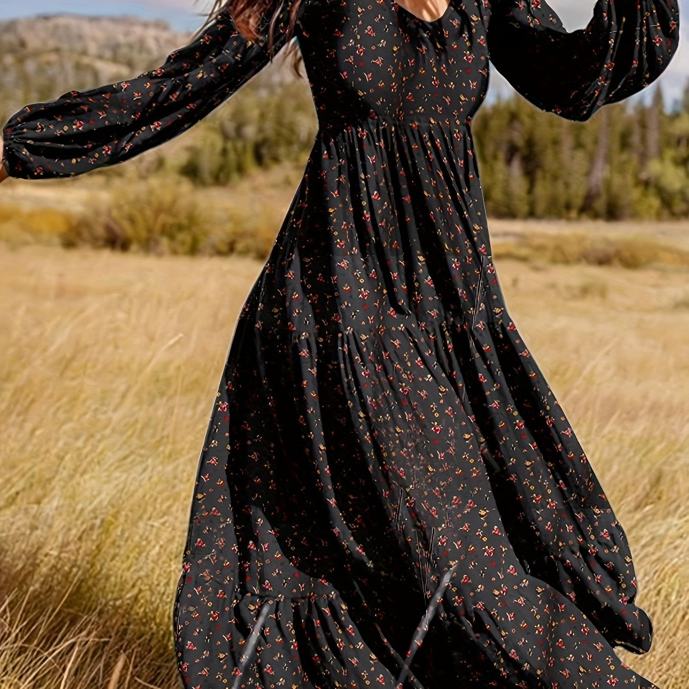 Tiered Floral Print Dress Boho Lantern Sleeve V Neck Maxi Dress