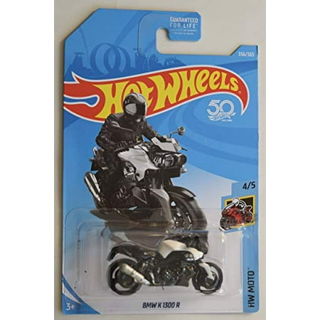 Hot Wheels 2019 DC Batman Batmobile 17/250, Bleu | Walmart Canada