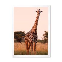 Designart 'African Giraffe In The Wildlife I' Farmhouse Framed Art Print