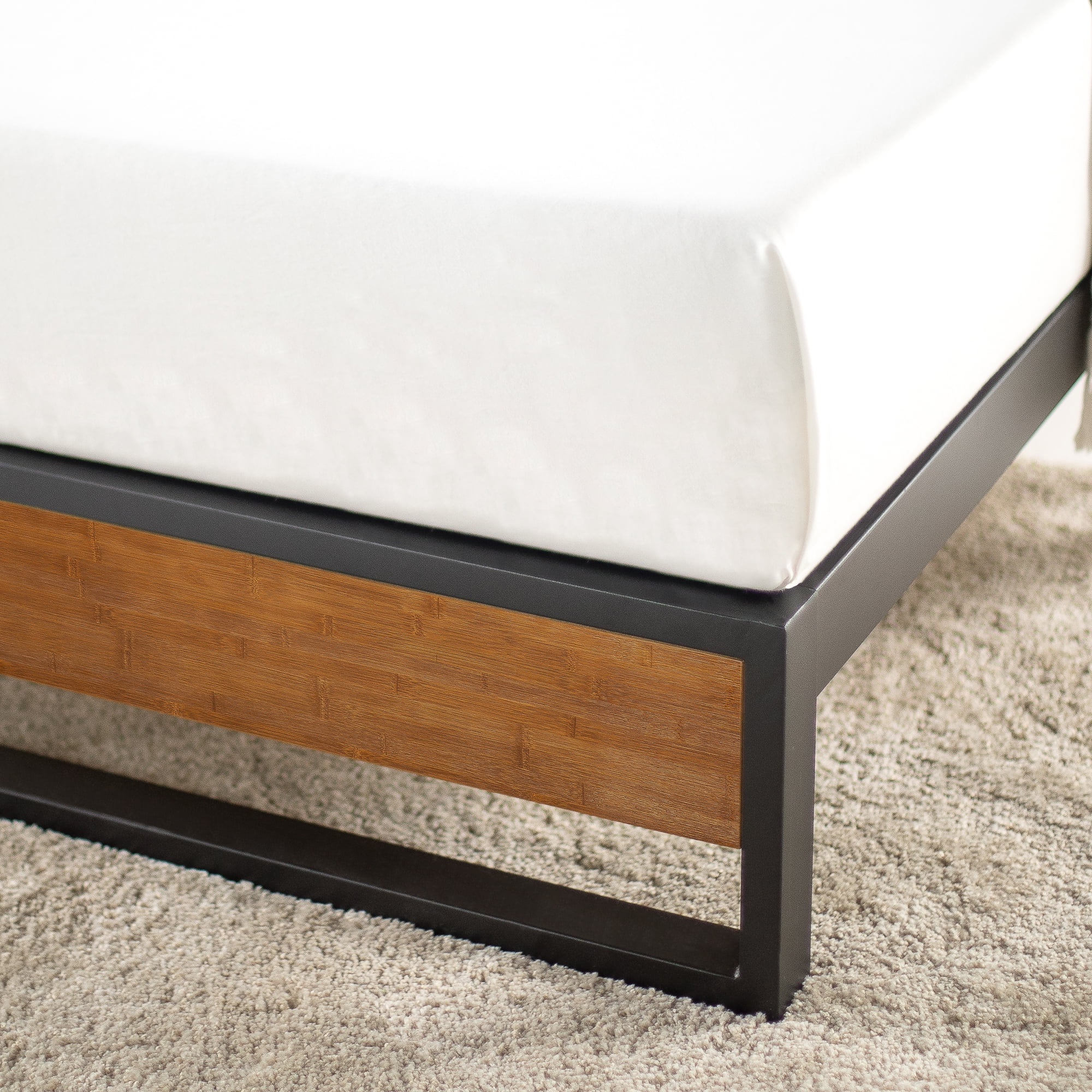 Zinus Good Design Winner Suzanne 10" Bamboo and Metal Platform Bed, Full