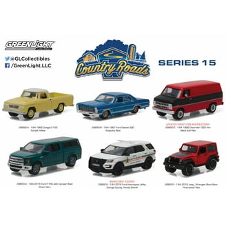 Greenlight Shasta Airflyte 15' Camper Trailer, Blue, 1:24 Diecast