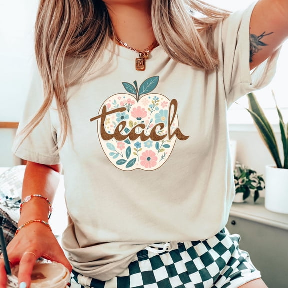 Wildflower Teach T-Shirt, Inspirational Teacher Tee, Retro Floral Teacher Shirt, Back to School Gift for Teachers