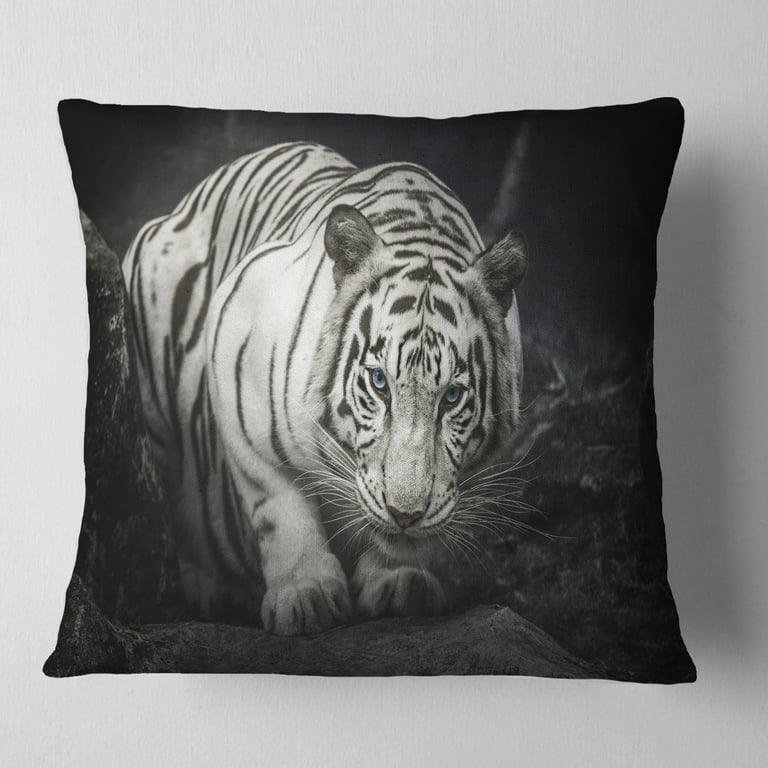 Black and white tiger pillow sale