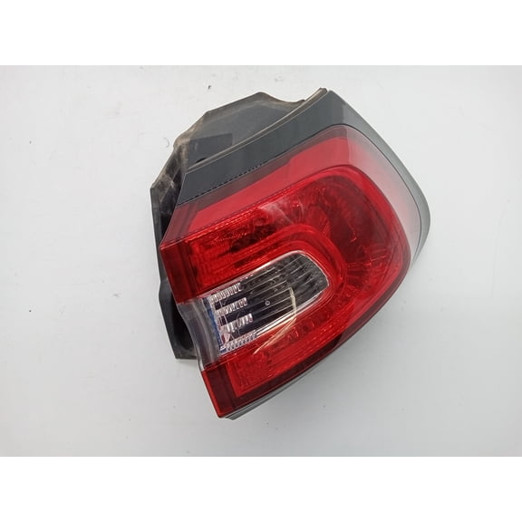 Pre-Owned 2016 Jeep Cherokee Passenger RH Tail Lamp Assembly OEM (Good)