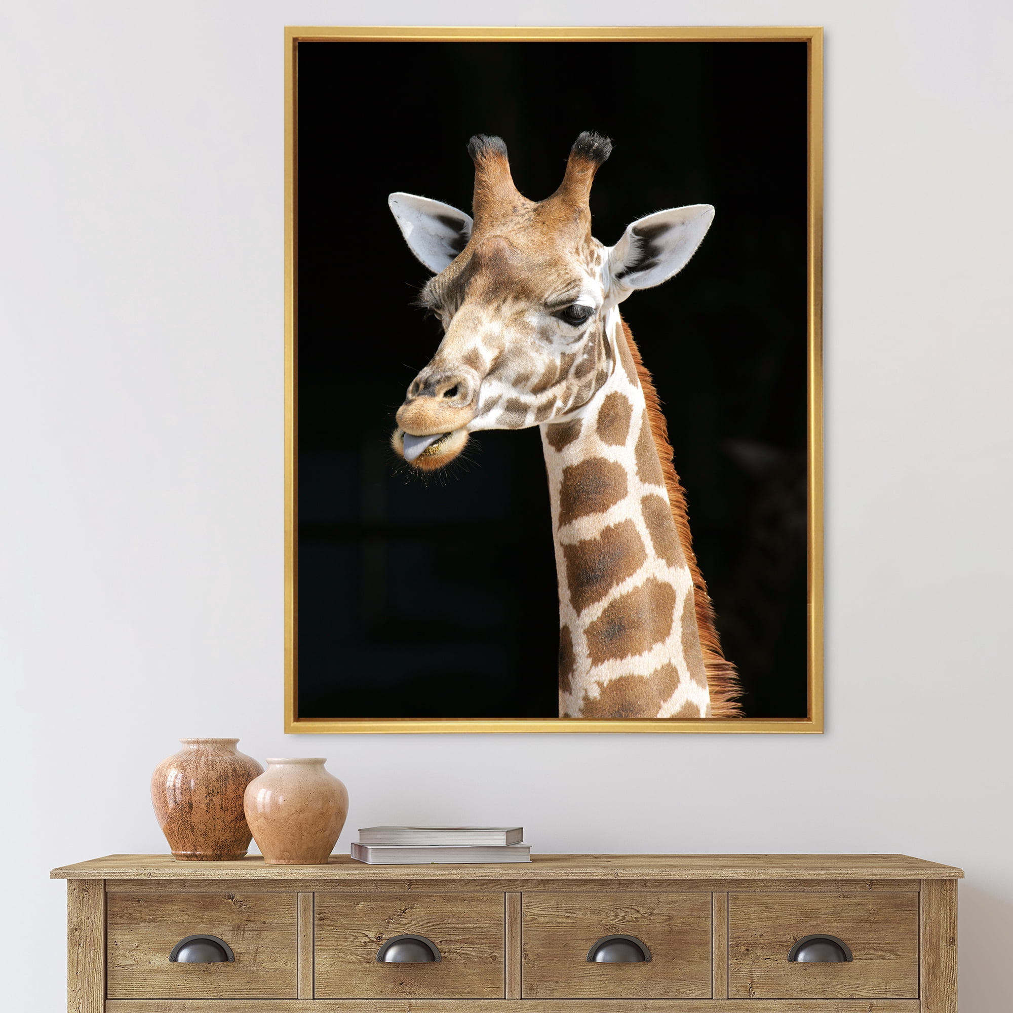 Designart 'Close Up Portrait Of A Giraffe On Black III' Farmhouse Framed Canvas Wall Art Print