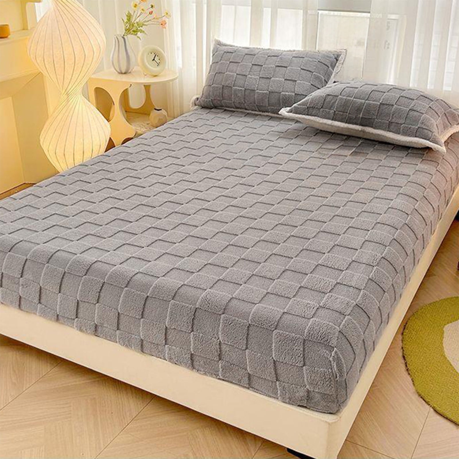 Xecvkr Coral Velvet Mattress Cover Winter Warm Fitted Sheet Checkerboard Slip Resistant Bed Skirt Protector Home Bedroom Cozy Bedding Gray