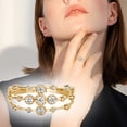 thumbnail image 2 of Moda Mujeres Anillo Calado Zircon Anillo de compromiso de boda, 2 of 5