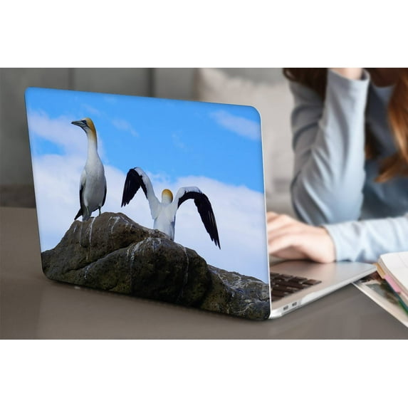 KSK KAISHEK Hard Shell Case Cover Compatible with 2019 2018 2017 2016 Released Newest MacBook Pro 15 inchs Touch Bar + Black Keyboard Cover Model: A1707&A1990 Feather Series 0340