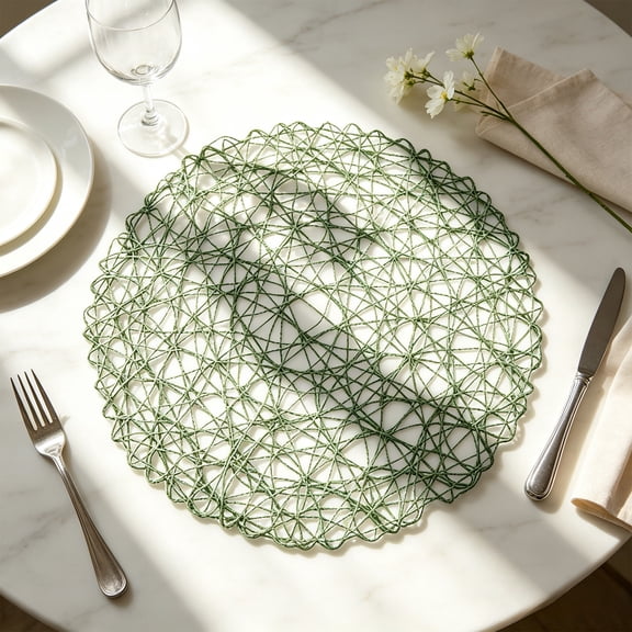SLYNSHome Woven Round Placemat, Heat Resistant Table Mat With Intricate Web Design,Green Natural Straw Farmhouse Kitchen Dining Decor Tabletop Protector