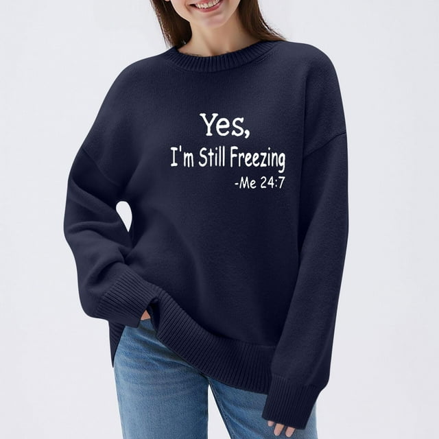 HOZADOIE Chandails pour Femmes Imprimé Lettre Couleur Unie Manches Longues Col Rond Polyvalent Ample Simple Confortable Chandail Automne Hiver Style