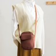 thumbnail image 4 of Bolso vertical para teléfono móvil de Pu Bolso pequeño diagonal simple de moda Bolso pequeño de cuero suave, 4 of 5