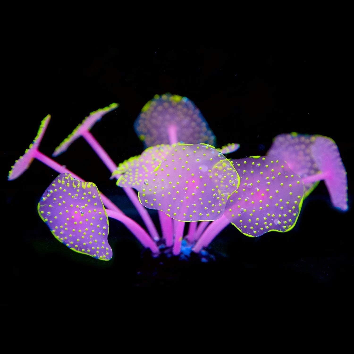 Geetobby Aquarium Coral Decoration Glowing Decor Silicone Simulation Coral Fish Tank Plant Ornament 