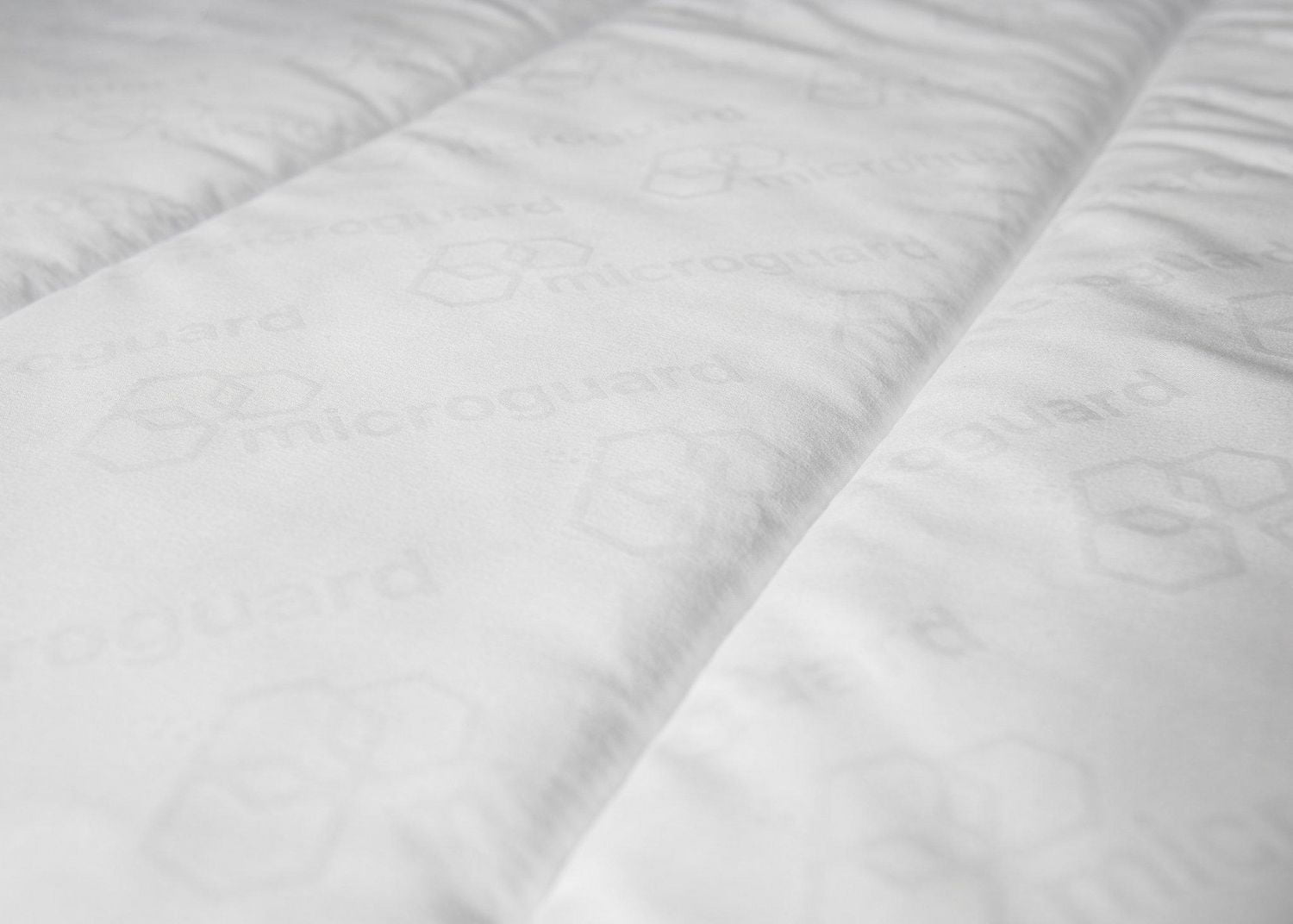 Sleep Guard Cotton and Polyester Duvet Queen