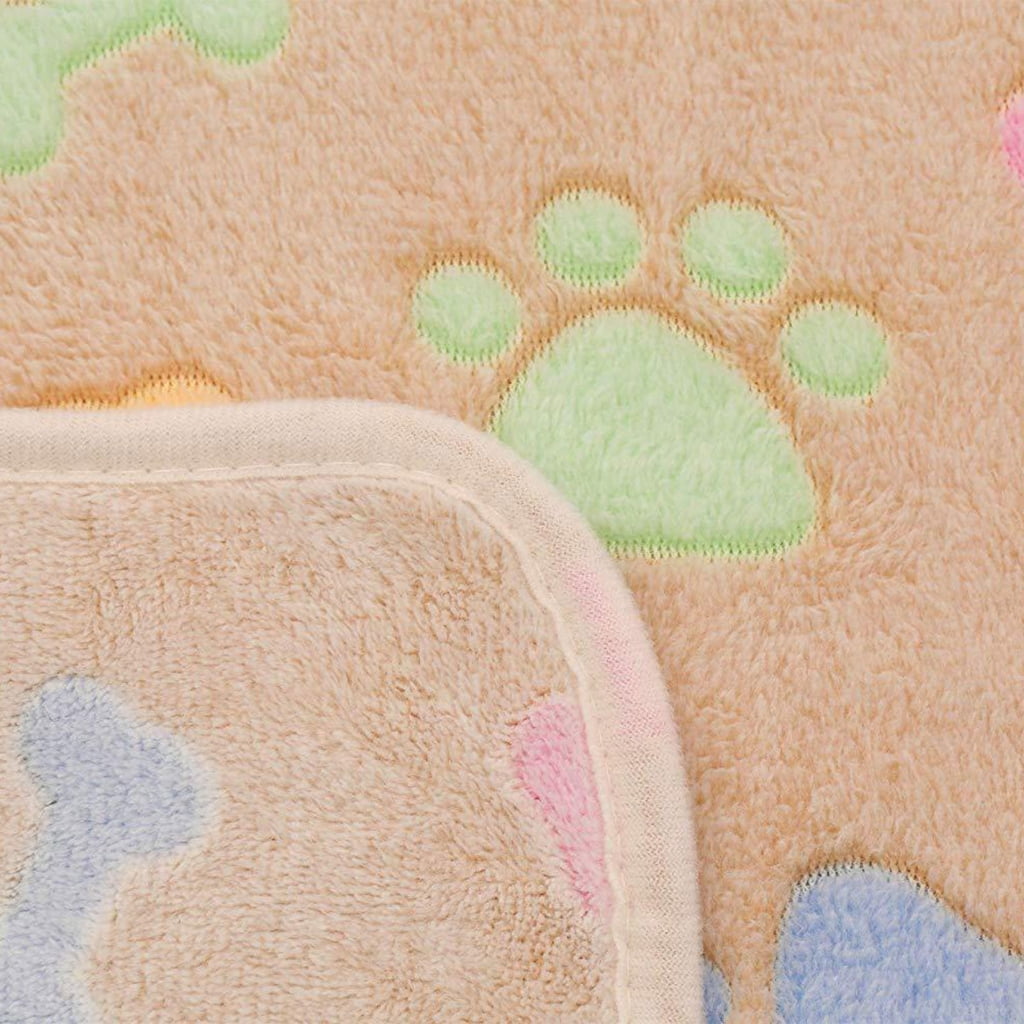 Qisuw Warm Bedding Blanket Pet Throw Mats for Small Dog Washable Paw Print Blanket