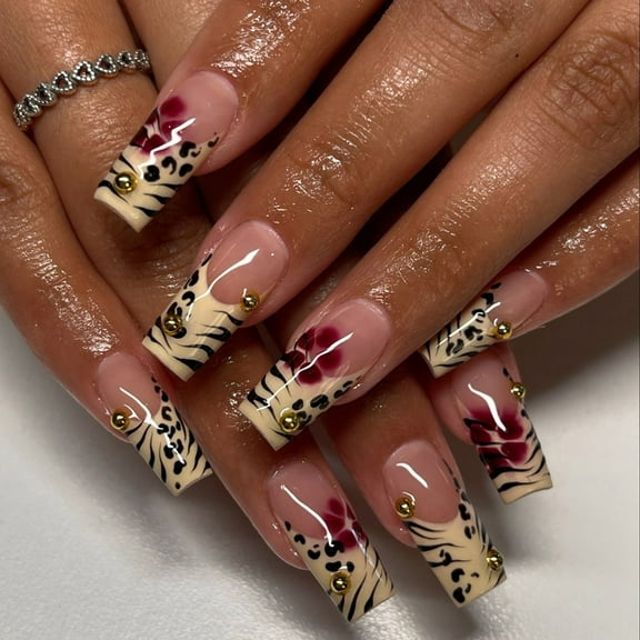 24Pcs Coffin Press on Nails Glossy Designs French Fake Nails Acrylic False Nails,Artificial Nails Glues on Nails for Wom