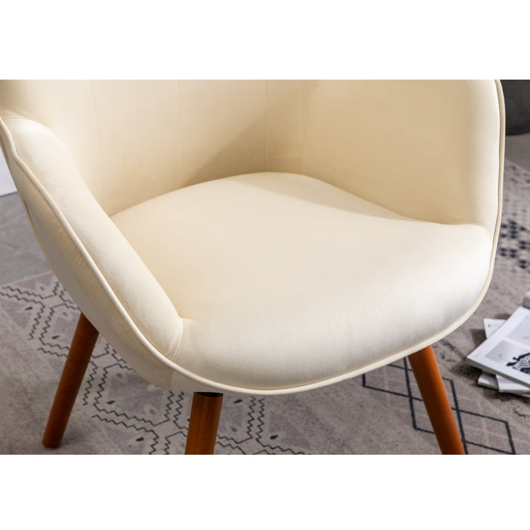 Carson Carrington Arvika Button tufted High back Velvet Accent