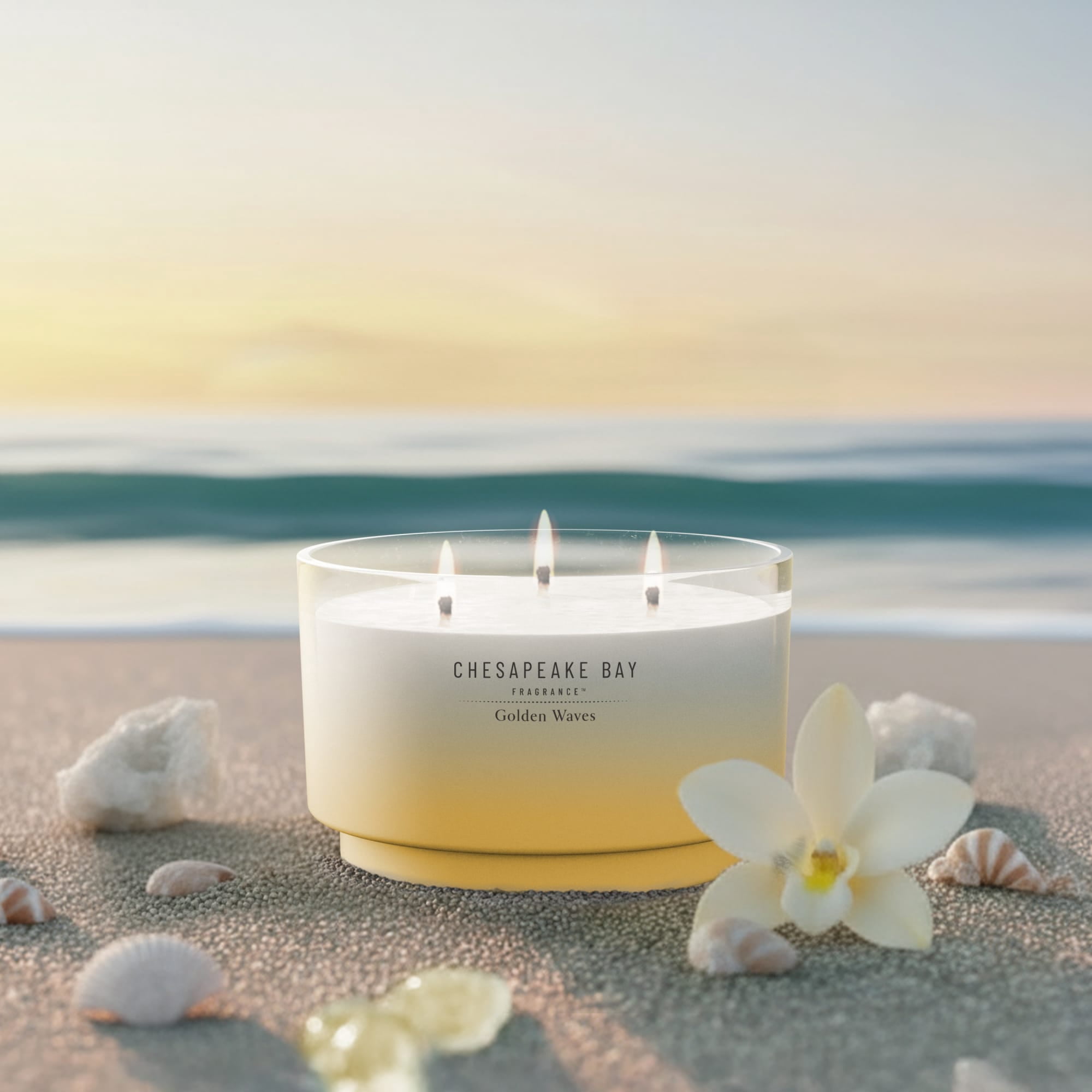 Chesapeake Bay Candle 14.5oz | Golden Waves Scent |Exclusive Mood Evoking Fragrance |Sea Glass-Inspired Jar | Premium Soy Blend Wax with Essential Oils | Coastal Fragrance for Home Décor or Gifting