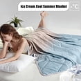 thumbnail image 4 of Manta refrescante de seda para verano, funda ligera y transpirable, ombré tamaño individual azul pavo real para habitaciones con aire acondicionado y camas S, 4 of 6