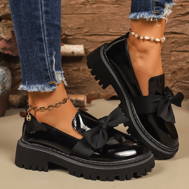 Xucatan Women's Patent Leather Tassel Loafers, Chunky Sole Slip-On Flat Shoes, Classic British Style Casual Shoes for Women, Plus Size Uniform Shoes Gift