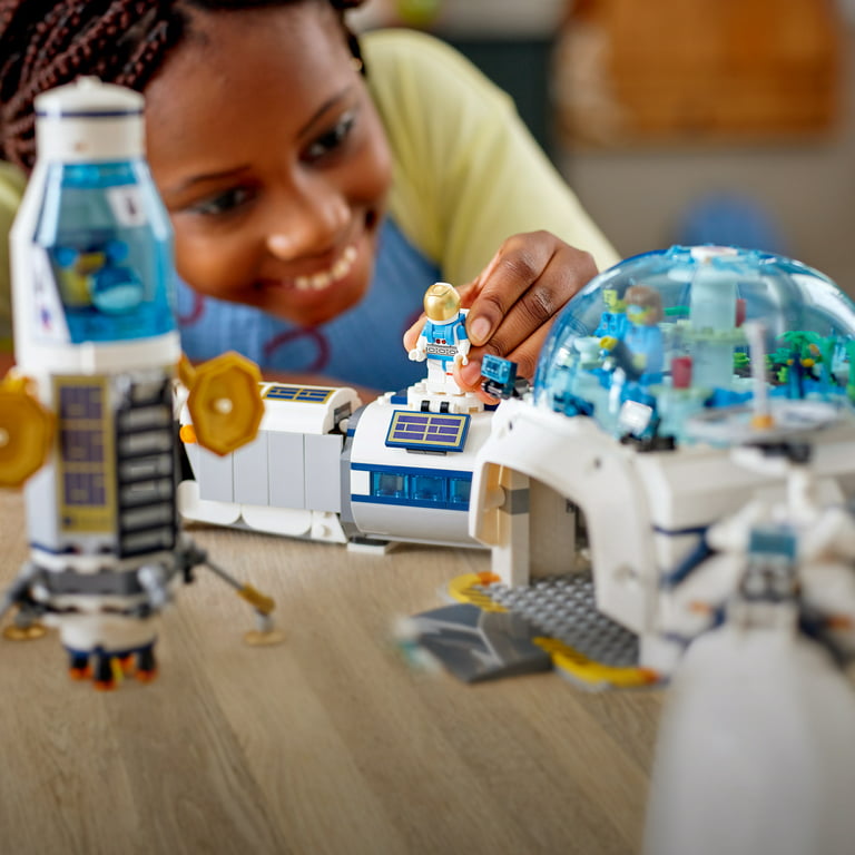 fjer Prøve Daddy LEGO City Lunar Research Base 60350 Outer Space Toy for Kids Ages 7 Plus,  Build and Play Kit with NASA Inspired Lunar Lander, Rover and Moon Buggy,  Includes 6 Astronaut Minifigures - Walmart.com
