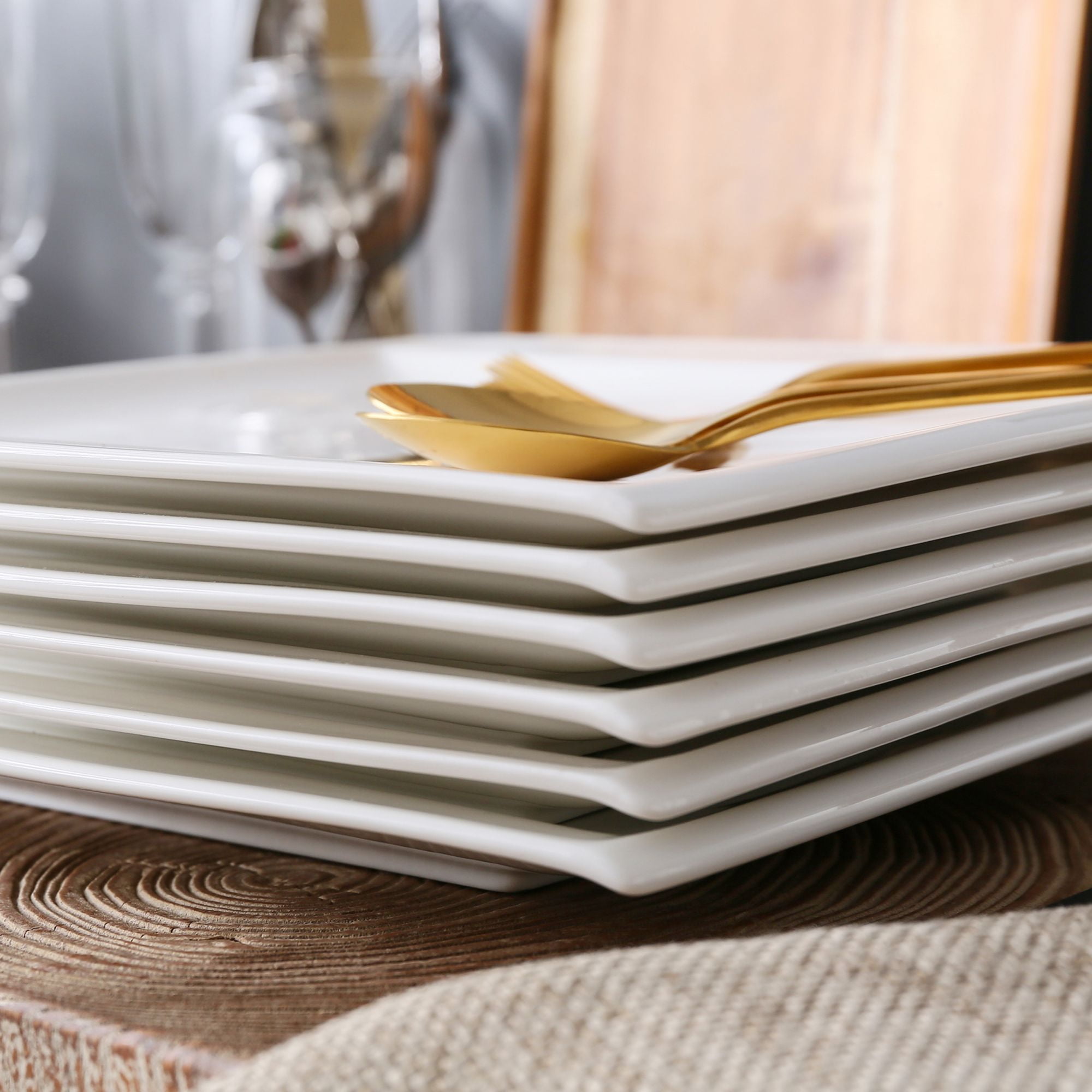 MALACASA 18-Piece Gourmet Porcelain Dinnerware Sets, Modern White Round  Dish Set for 6 - Premium Serving Plates and Bowls Sets for Dessert, Salad