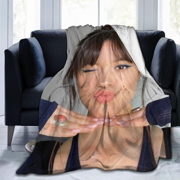 Jenna Ortega Blanket Anti-Pilling Throw Blanket Plush Blanket Lightweight & Ultra-Soft, Warm & Comfy Flannel Fleece Blanket for Couch, Bed, Sofa, 50x60