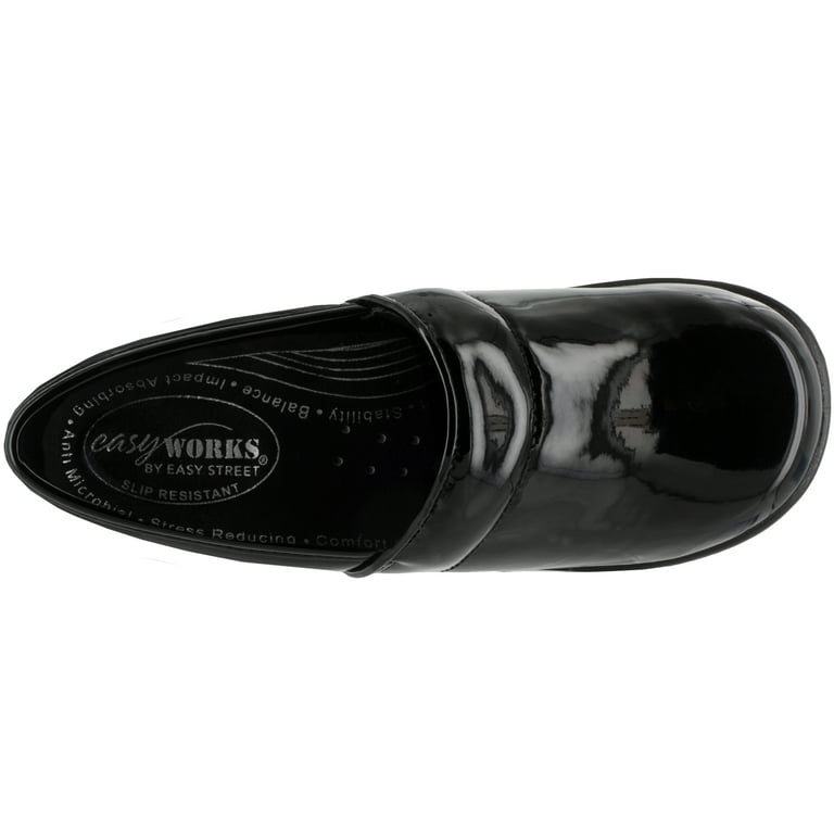 Easy Works by Easy Street Lyndee Women's Slip Resistant Clog Work
