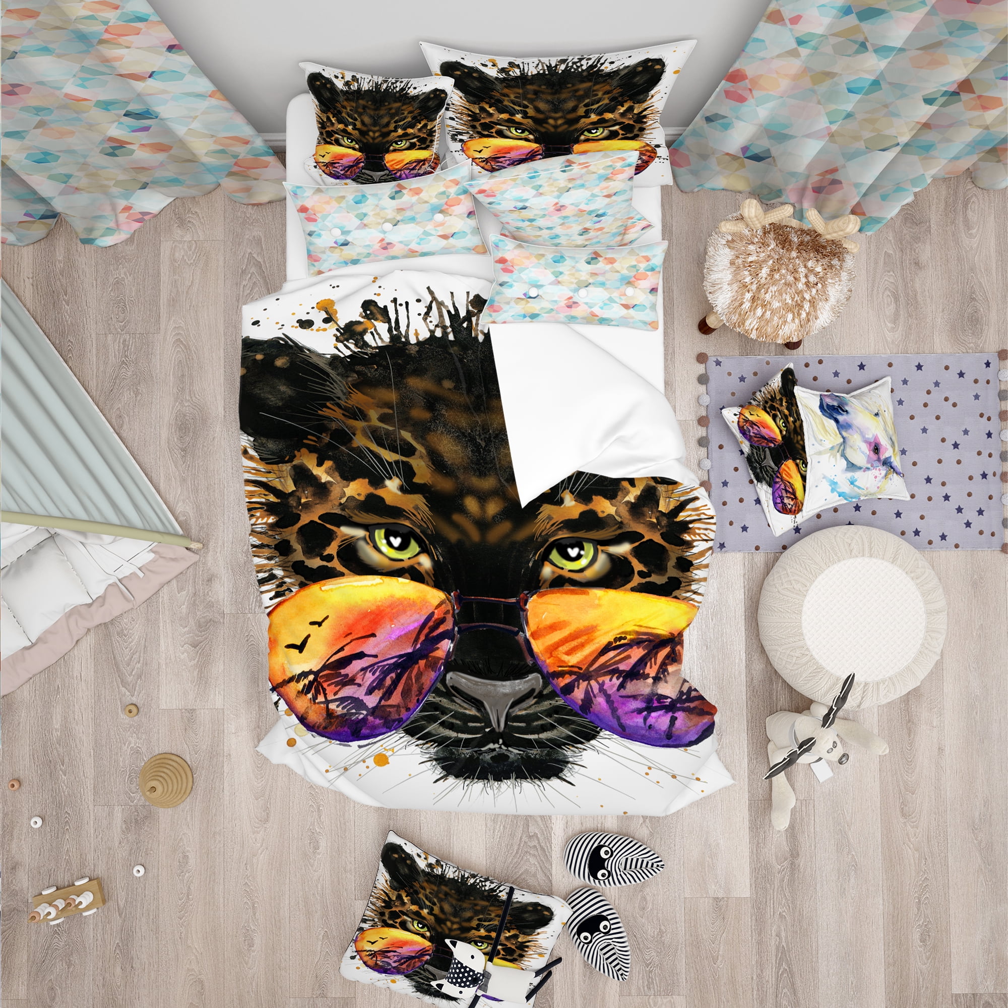 Designart 'Funny Jaguar with Sunglasses' Tropical Duvet Cover Set