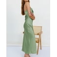 thumbnail image 4 of Vestido largo Realtix de seda satinada sin espalda para mujer, 4 of 5