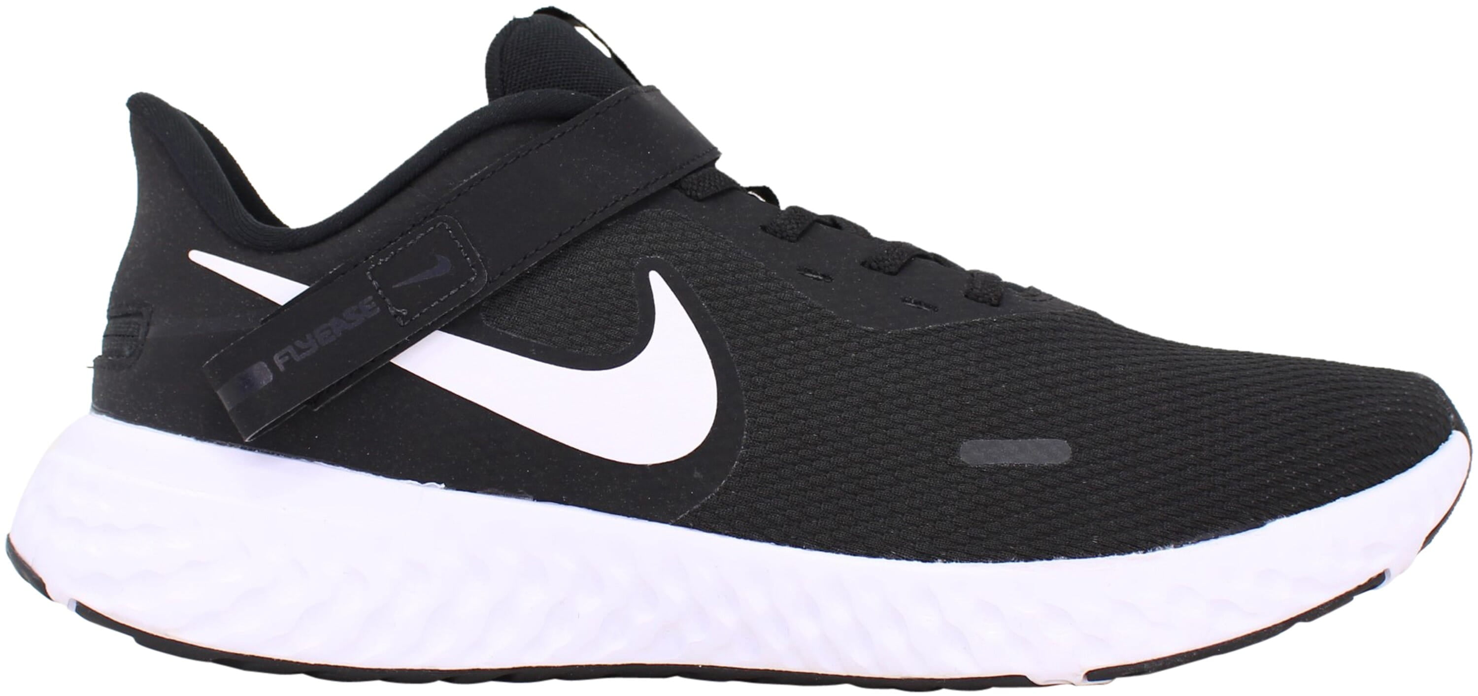 Nike Revolution 5 Flyease Black/White 