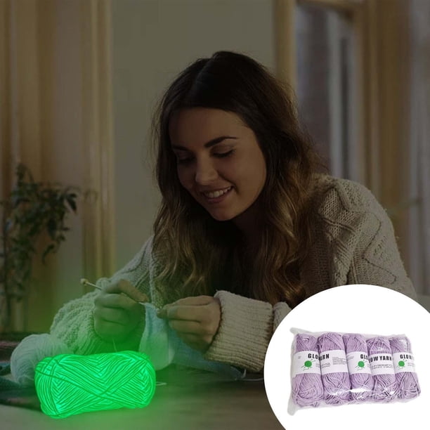 Hilos luminosos In The Dark Yarns, tejidos a mano, hilo tejido en la oscuridad
